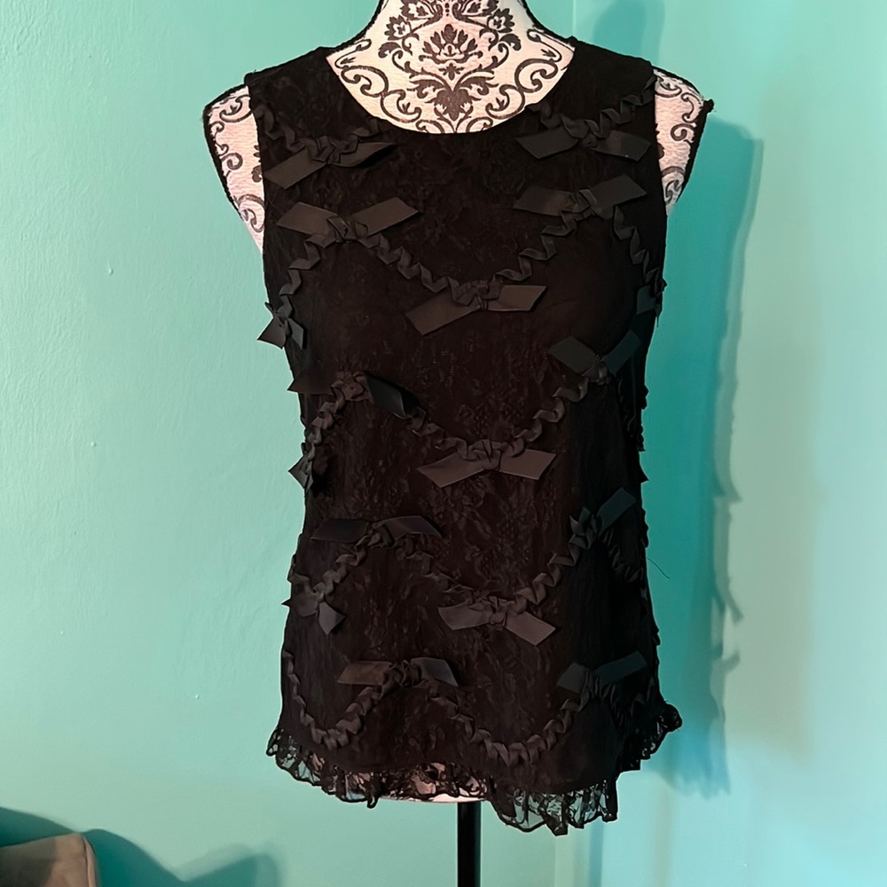 NWT Ann Taylor Sleeveless Blouse with Ruffles & Bows